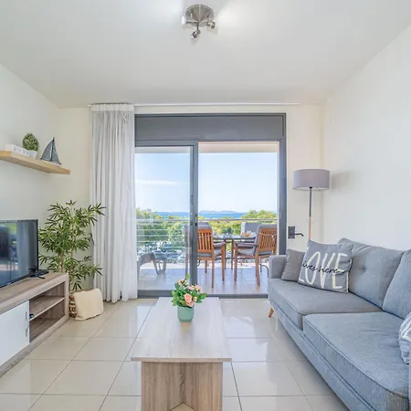 Millenium 1 2-1 * Roses